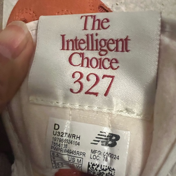 New Balance 327 Rust Color and White Women’s Athletic Shoes - Picture 8 of 9